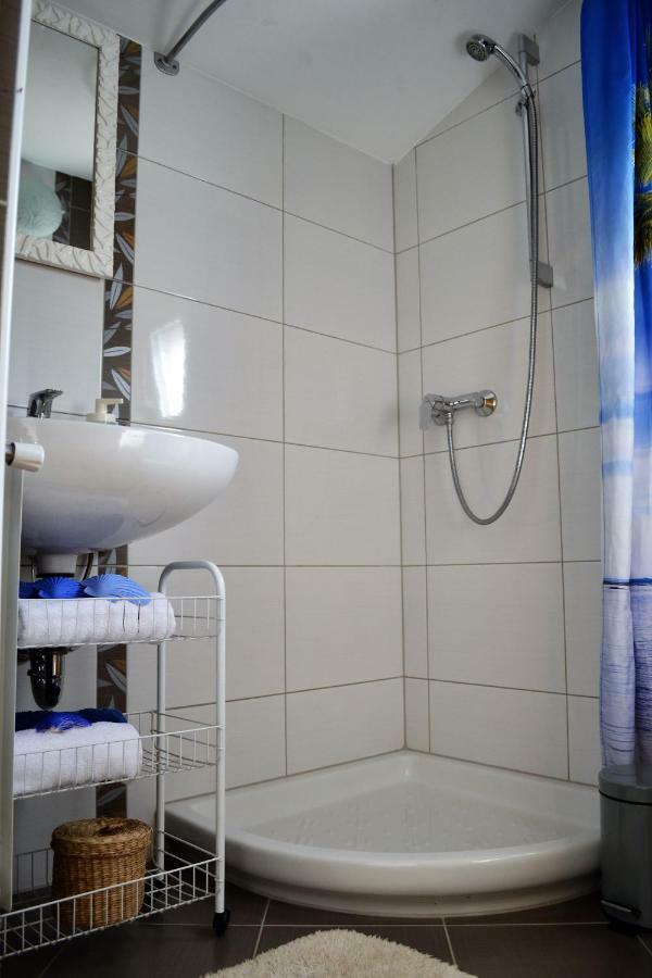 Apartments Marko โปเรช ภายนอก รูปภาพ